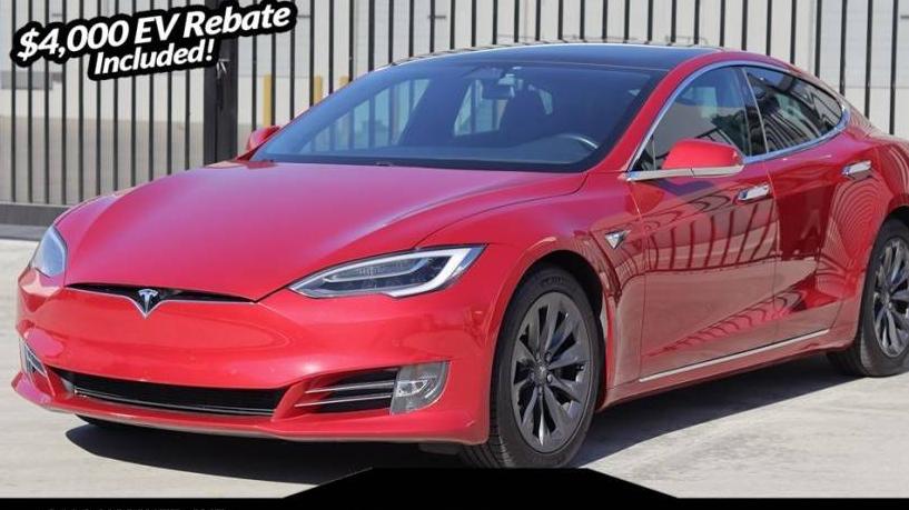 TESLA MODEL S 2018 5YJSA1E27JF262476 image